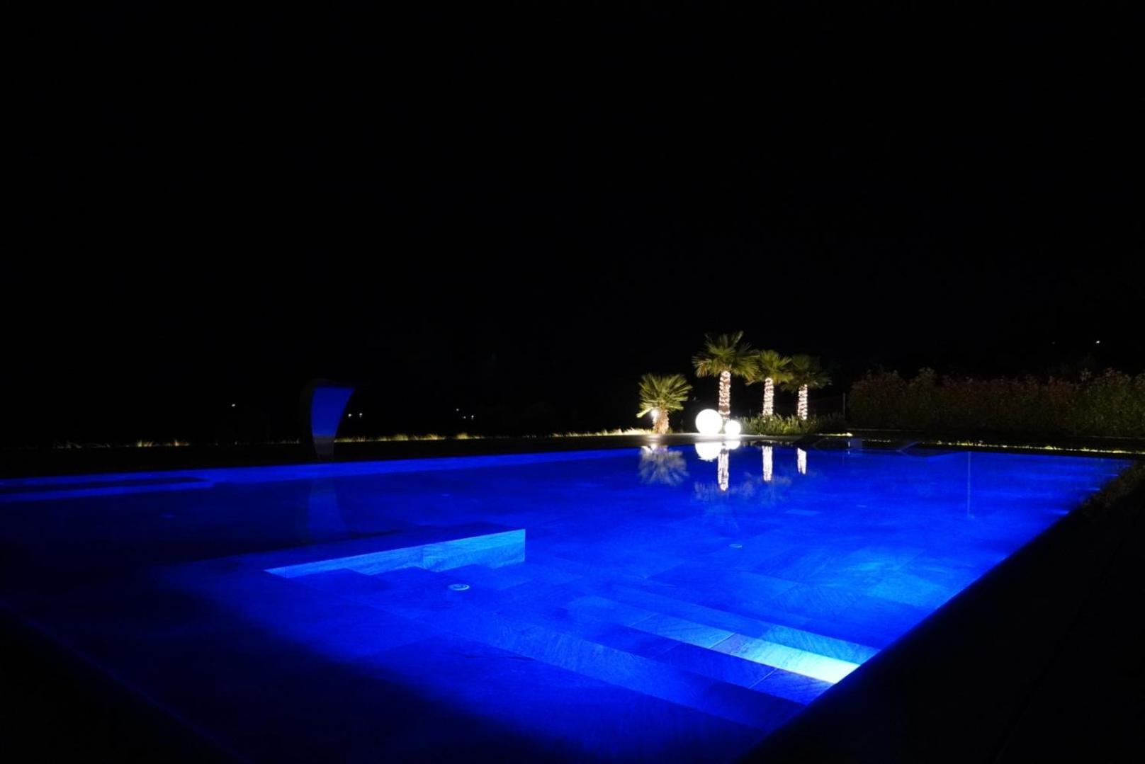 Kryemëdhej Villa Esmi Durres מראה חיצוני תמונה