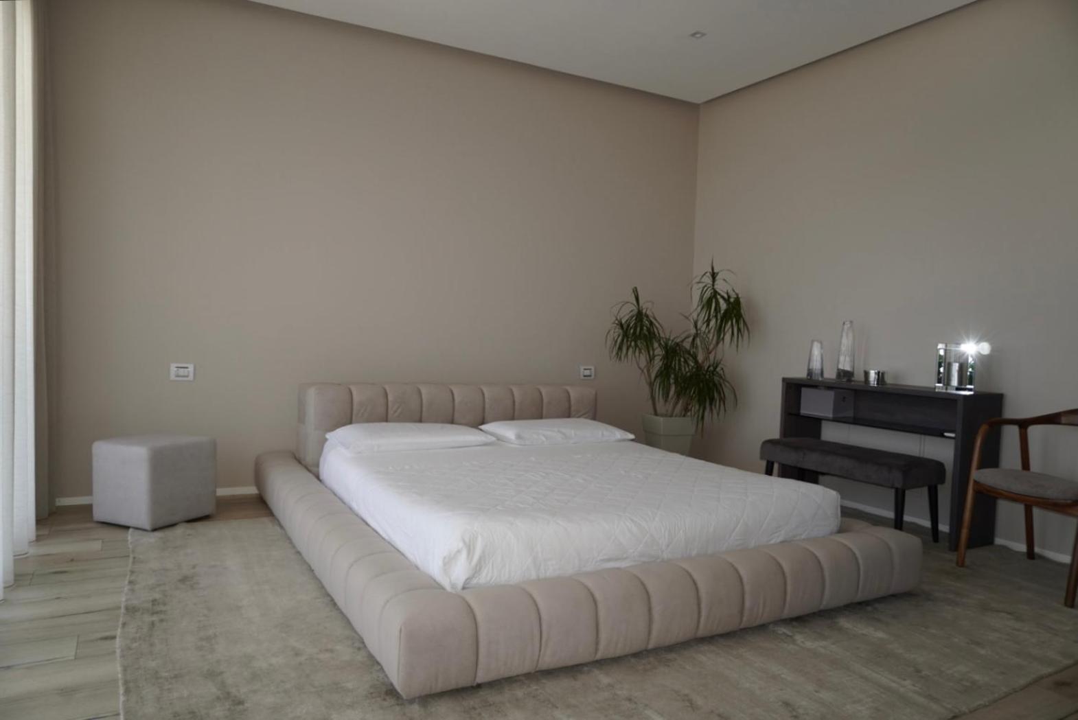 Kryemëdhej Villa Esmi Durres מראה חיצוני תמונה